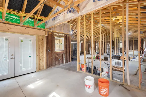 $220,000 | 52933 68th Avenue, Lawrence, MI 49064