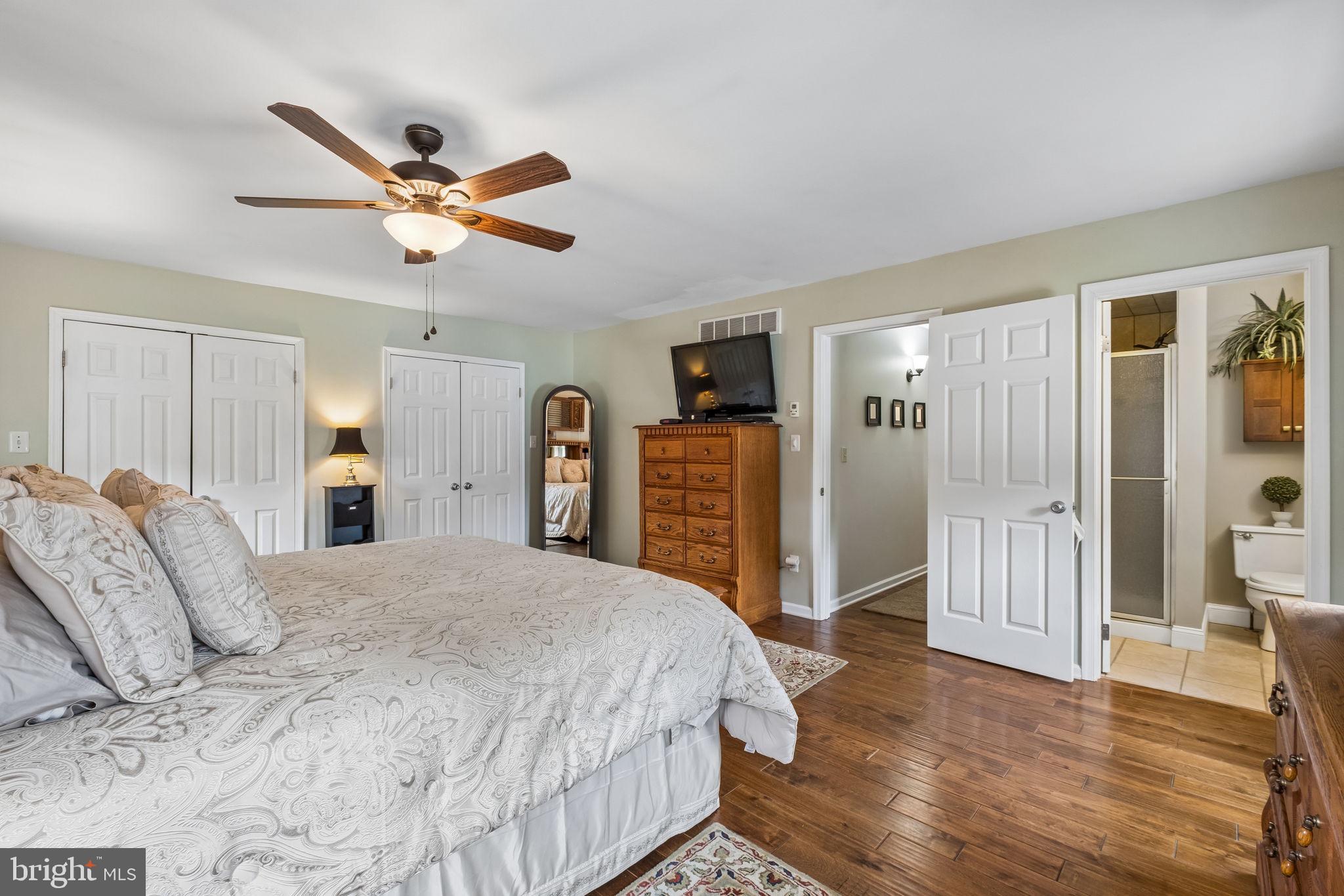 10 Monroe Way Newtown, PA 18940 - Photo 21 of 35 Mstr bdrm
