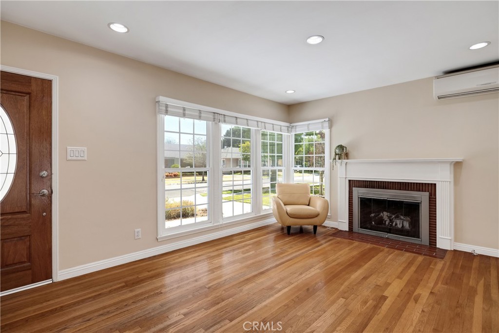 3135 Heather Road Long Beach, CA 90808 - Photo 9 of 34