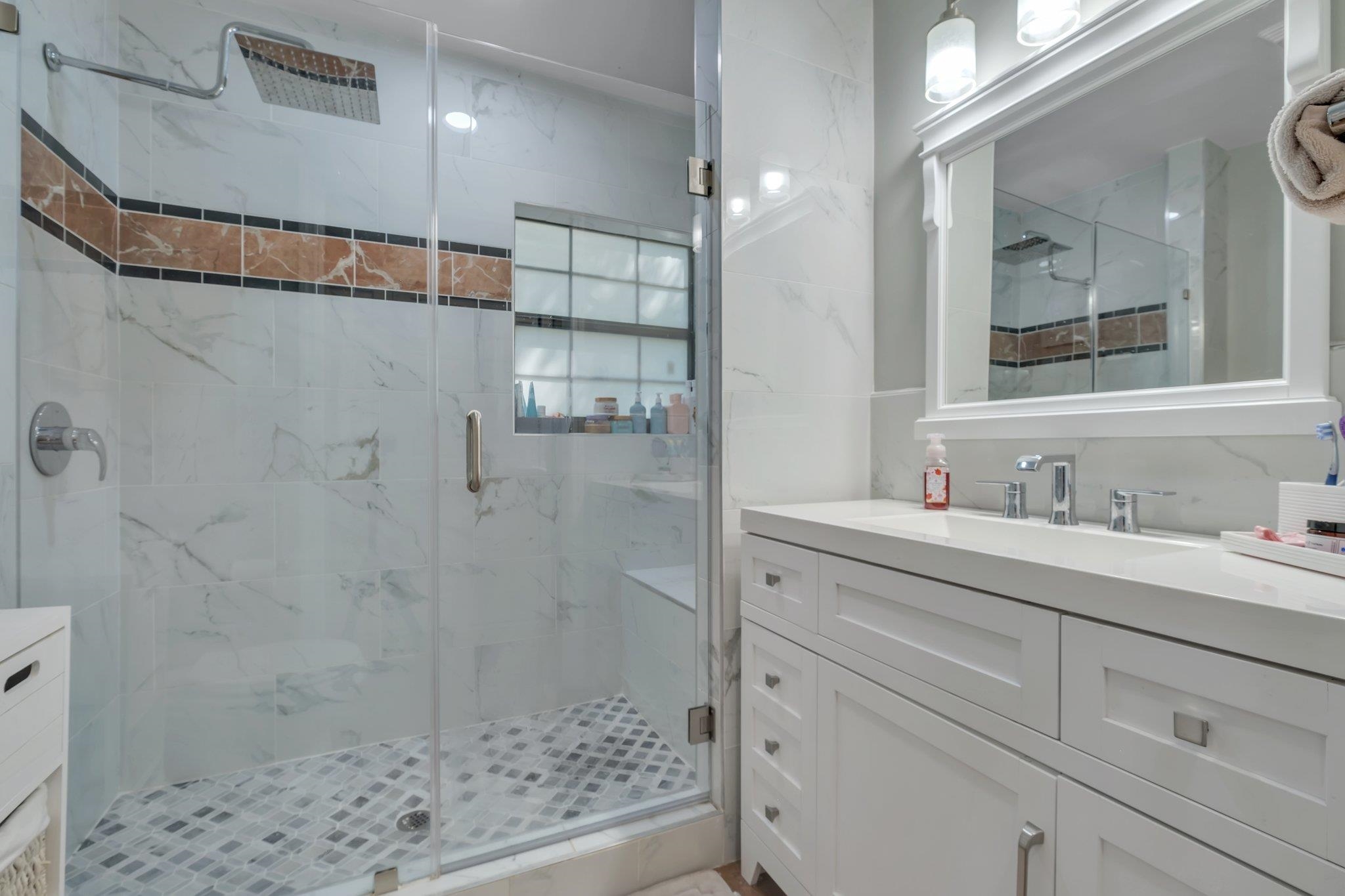 2612 Lonnbladh Road Tallahassee, FL 32308 - Photo 3 of 28