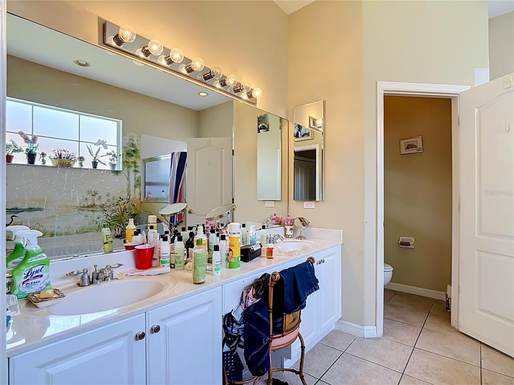 2221 Oxford Ridge Circle Lehigh Acres, FL 33973 - Photo 30 of 98