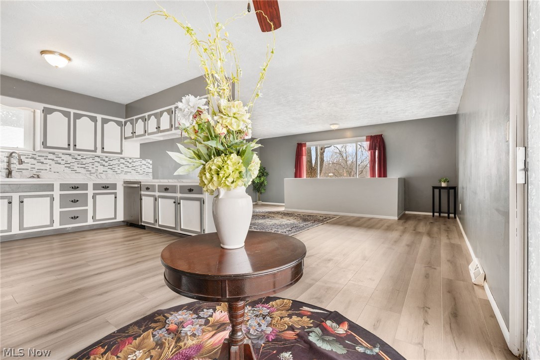 405 Baldwin Road Akron, OH 44312 - Photo 12 of 31 Gallery Image 12