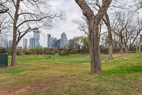 $825,000 | 210 Lee Barton Drive, Unit 517, Austin, TX 78704