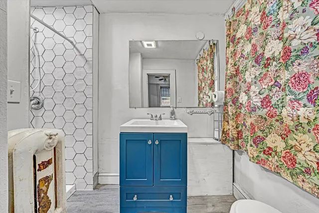 $339,950 | 2127 Denniston Avenue Southwest, Roanoke, VA 24015