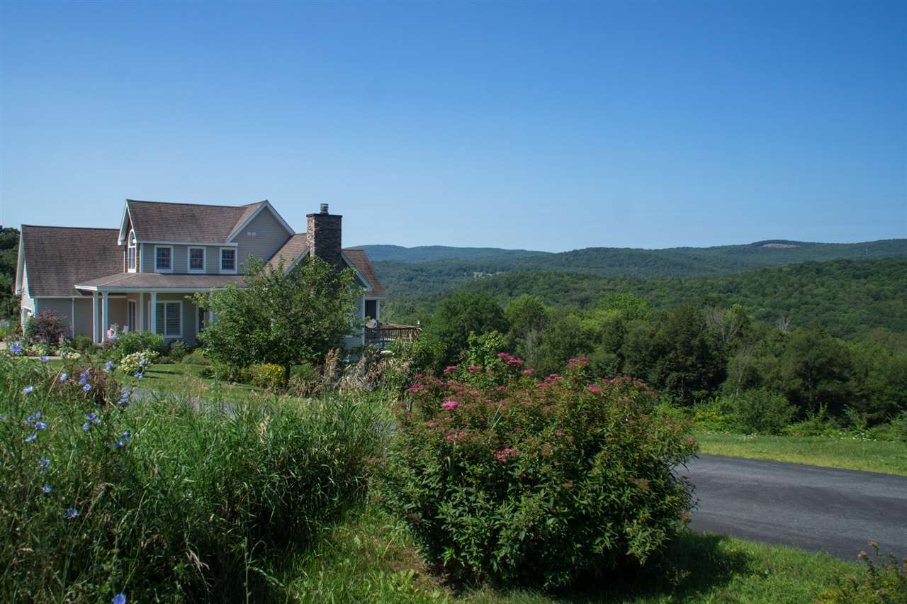 255 Parkview Road Springfield, VT 05156 - Photo 2 of 30