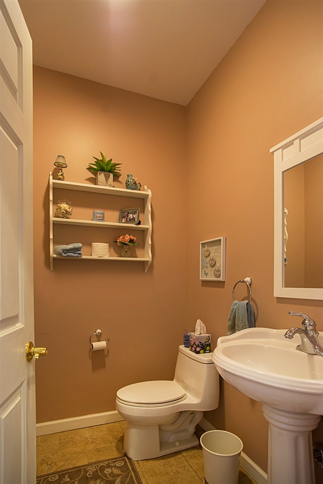 255 Parkview Road Springfield, VT 05156 - Photo 20 of 30