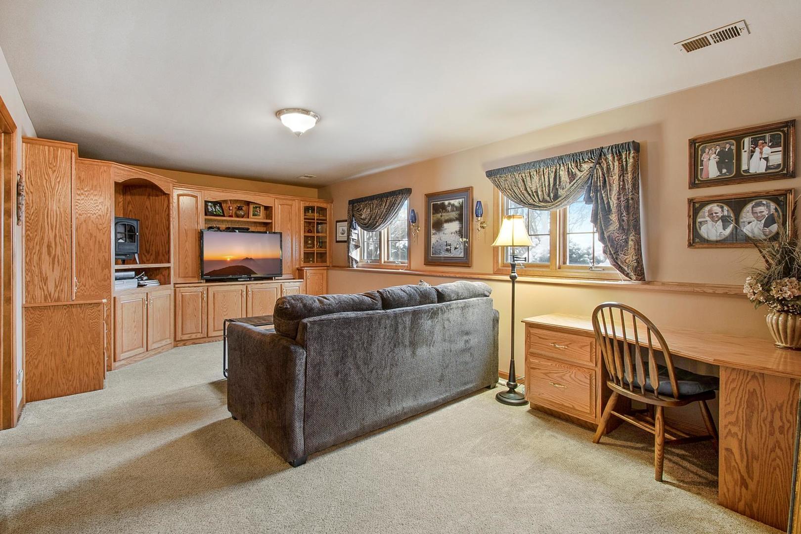 12916 West Baker Road Manhattan, IL 60442 - Photo 11 of 28