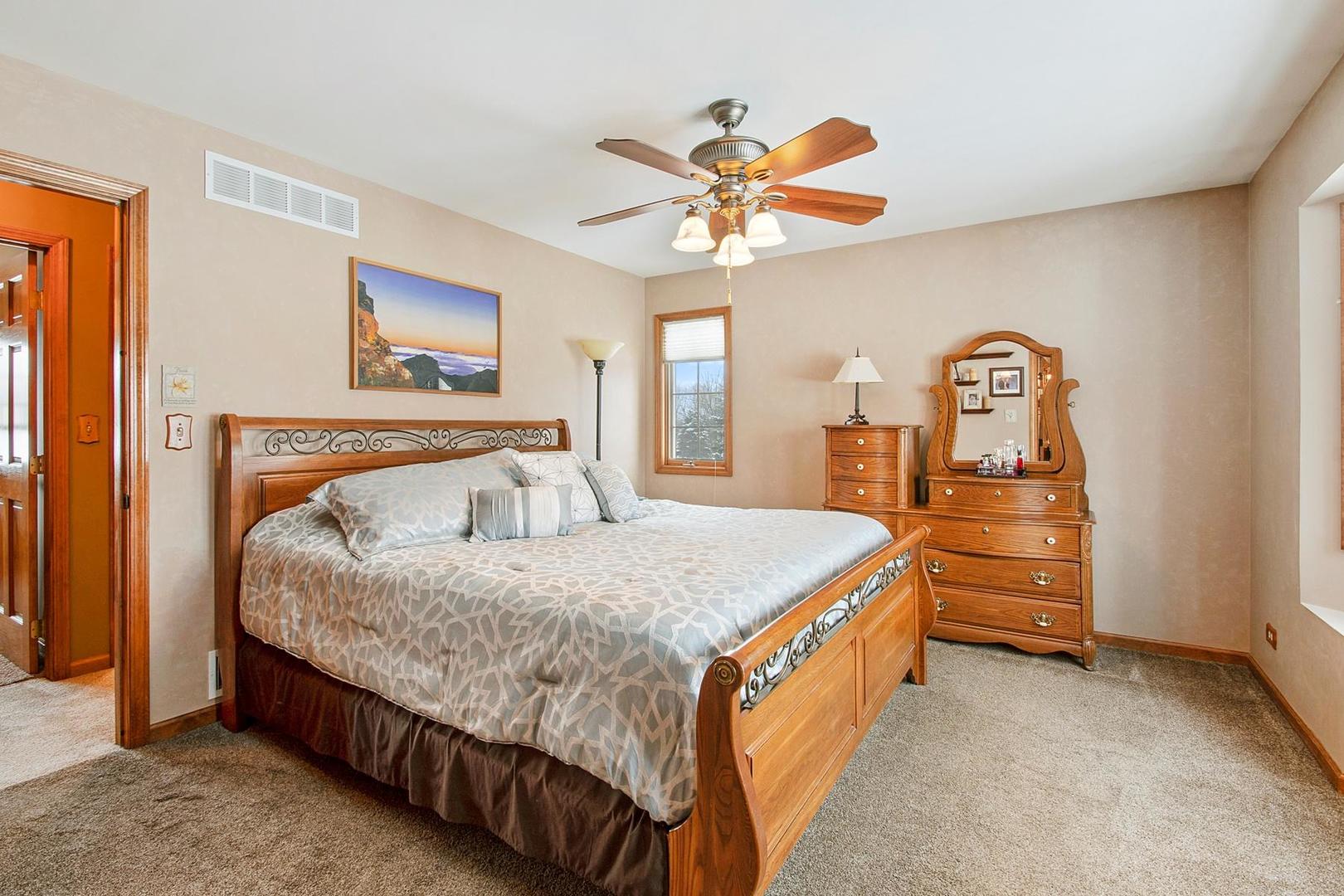 12916 West Baker Road Manhattan, IL 60442 - Photo 12 of 28