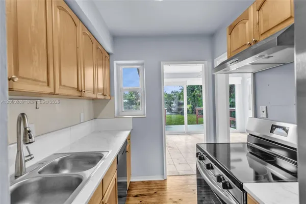 $3,500 | 392 Payne Drive, Miami Springs, FL 33166