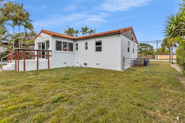 $3,500 | 392 Payne Drive, Miami Springs, FL 33166
