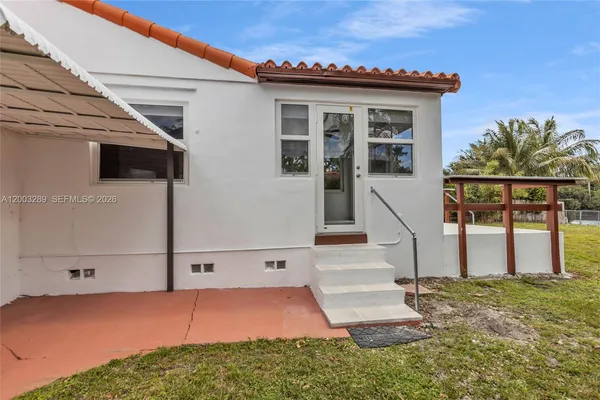 $3,500 | 392 Payne Drive, Miami Springs, FL 33166
