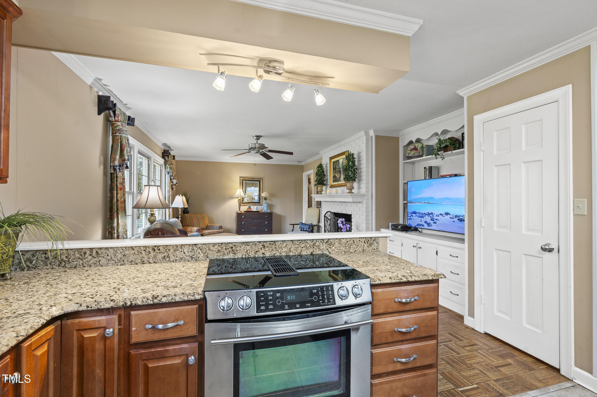 11801 Strickland Road Raleigh, NC 27613 - Photo 33 of 38 DSC05678