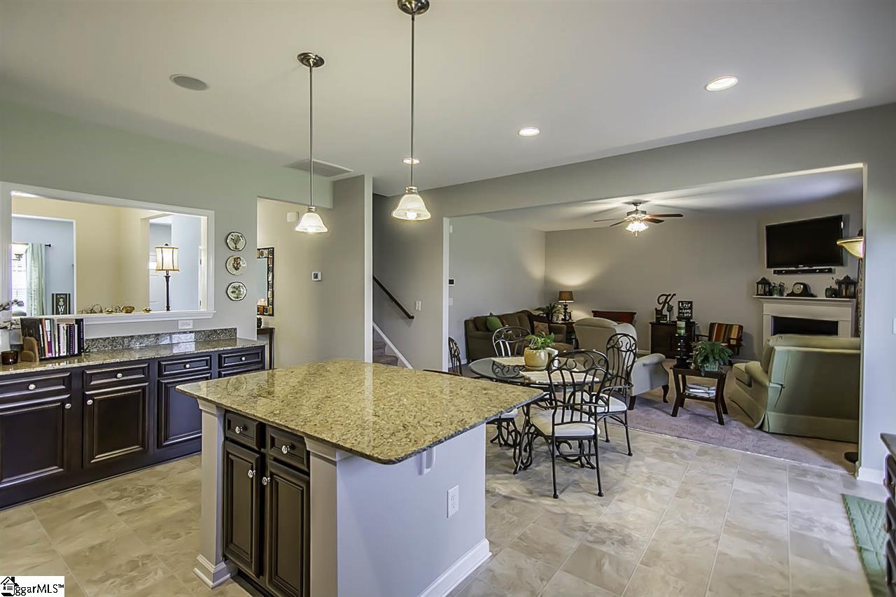 14 Chadmore Street Simpsonville, SC 29680 - Photo 3 of 35