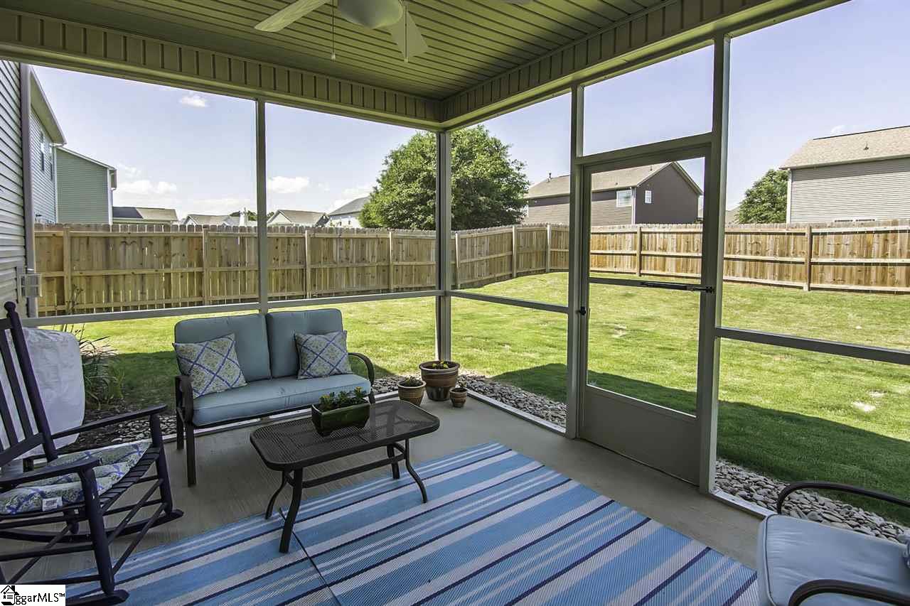14 Chadmore Street Simpsonville, SC 29680 - Photo 6 of 35