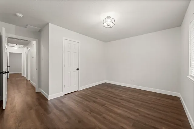 $500,000 | 35 Valley Mead Place, The Woodlands, TX 77384