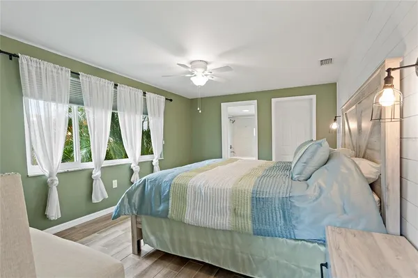 $3,650 | 1675 Blakemore Lane, Sarasota, FL 34231
