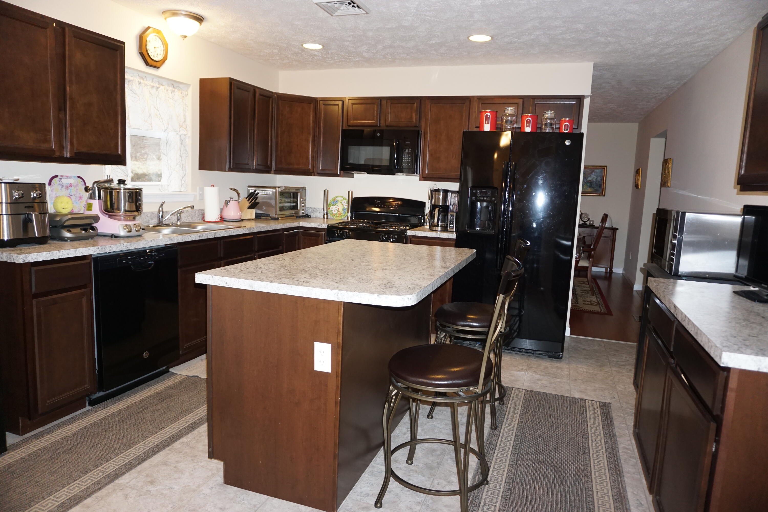 1342 Clover Road Long Pond, PA 18334 - Photo 11 of 28 DSC04582