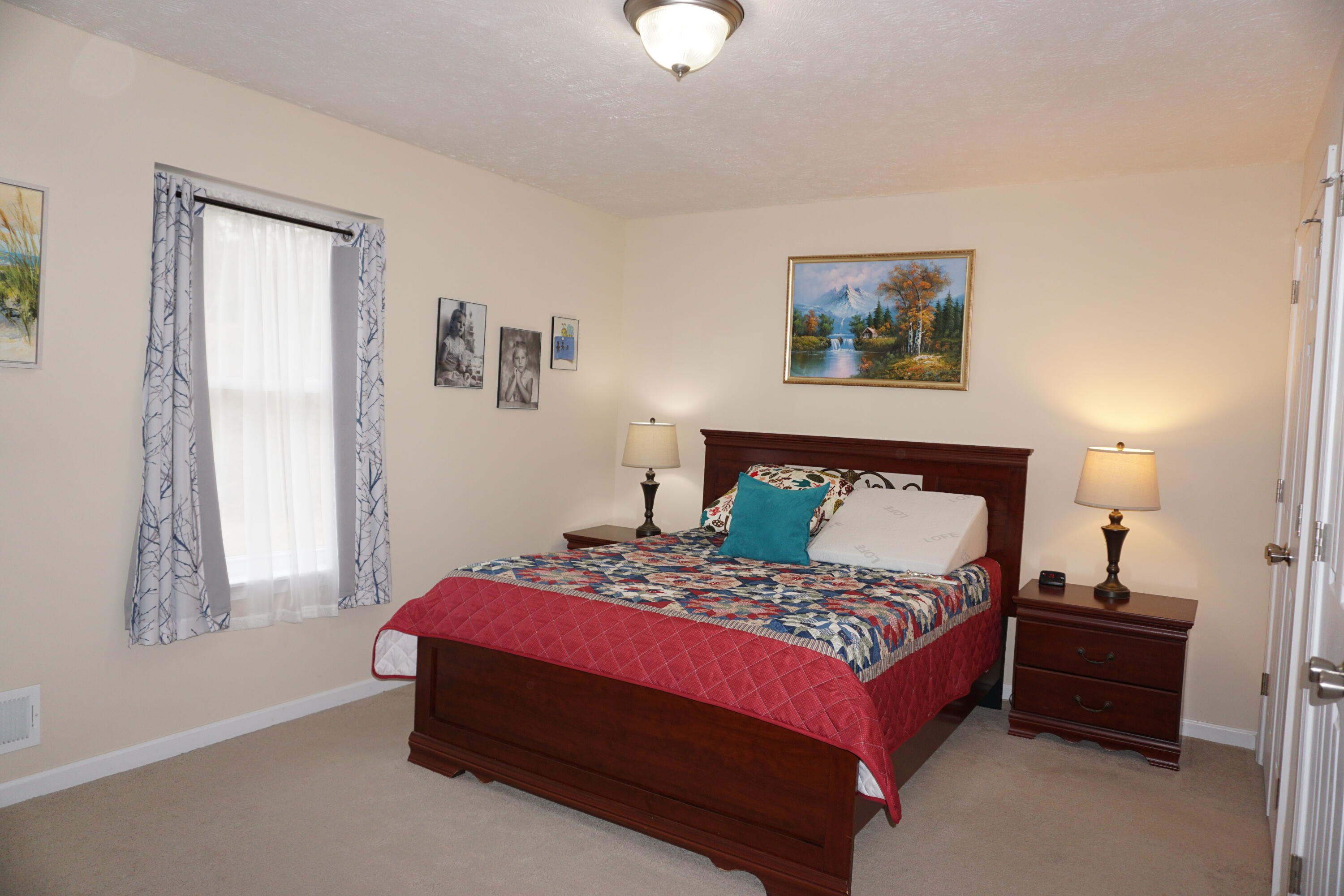 1342 Clover Road Long Pond, PA 18334 - Photo 21 of 28 DSC04591