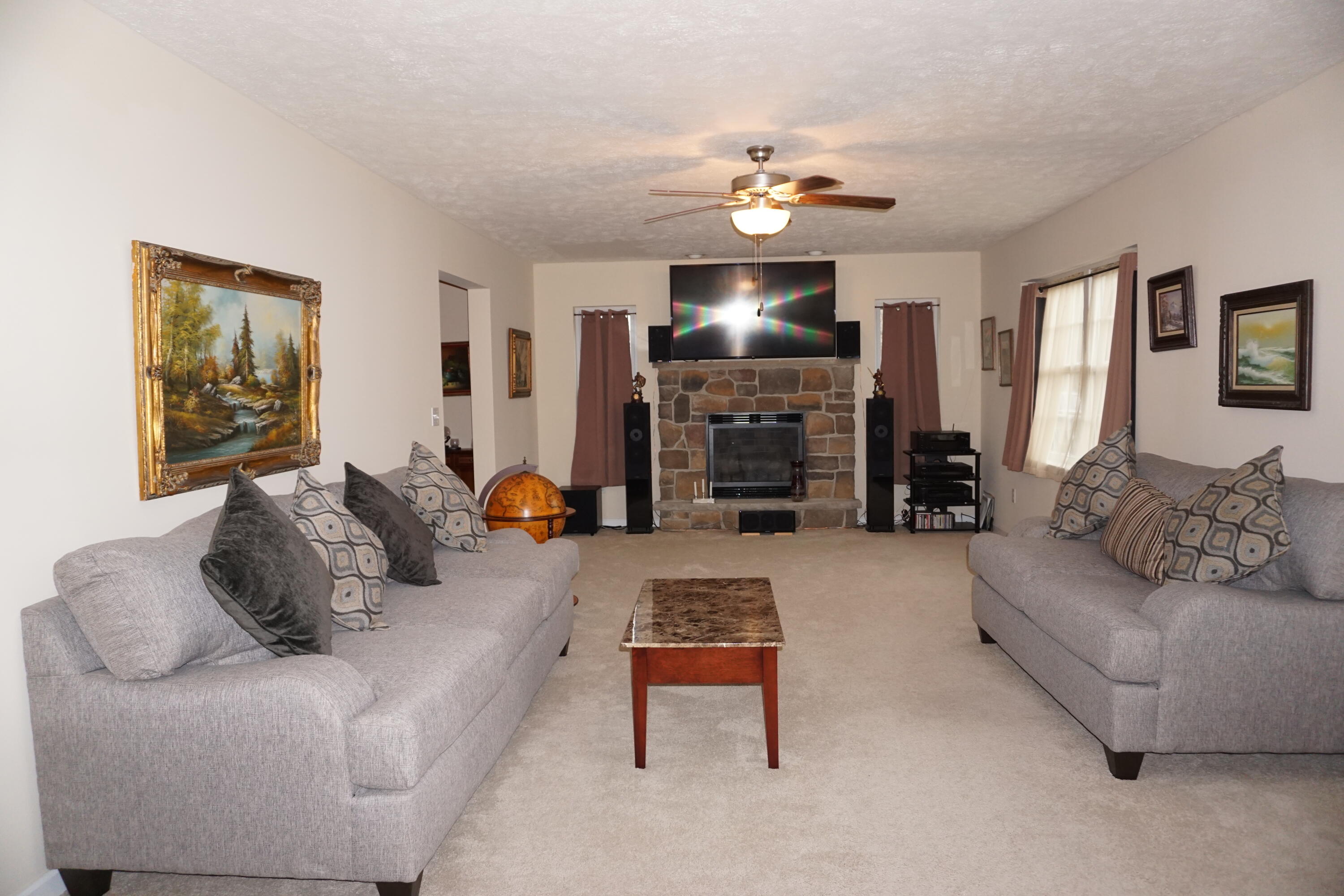 1342 Clover Road Long Pond, PA 18334 - Photo 8 of 28 DSC04586