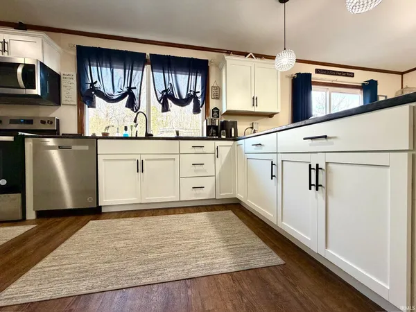 $269,900 | 577 Sunny Acres Drive, Bedford, IN 47421