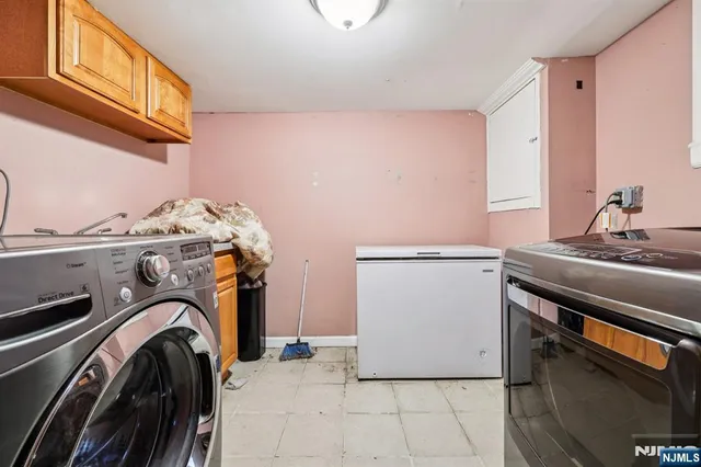 $584,900 | 28 Scheerer Avenue, Newark, NJ 07112