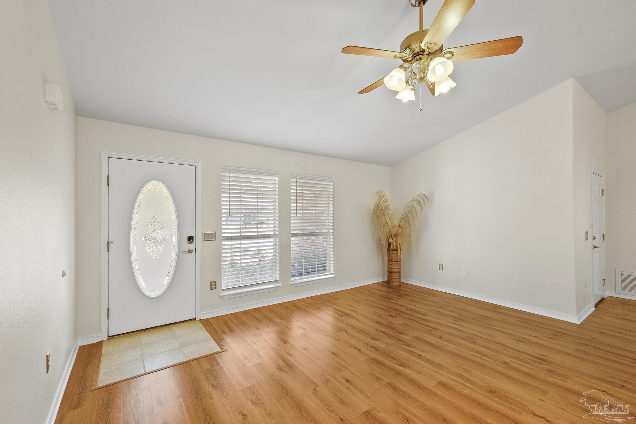 16520 Innerarity Point Road Pensacola, FL 32507 - Photo 8 of 41 Gallery Image 8