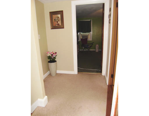 6 Woodridge Road Littleton, MA 01460 - Photo 12 of 18 Gallery Image 12