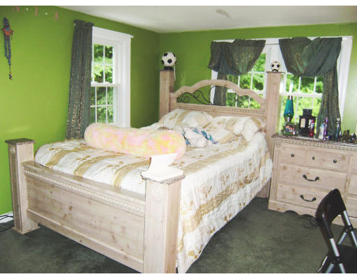 6 Woodridge Road Littleton, MA 01460 - Photo 13 of 18 Gallery Image 13