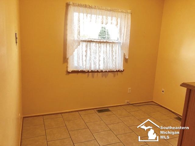 7522 Pelham Road Taylor, MI 48180 - Photo 8 of 17