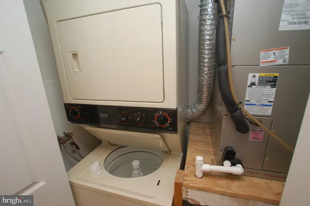 $1,895 | 6403 Centennial Station, Warminster, PA 18974