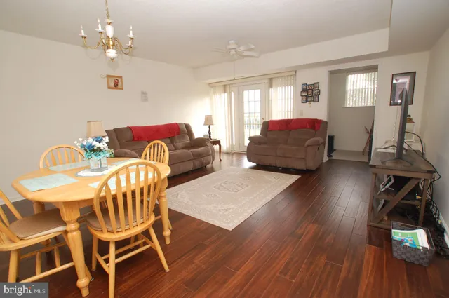 $1,895 | 6403 Centennial Station, Warminster, PA 18974