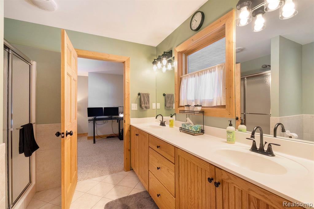 10480 Foley Road Fenton, MI 48430 - Photo 26 of 73