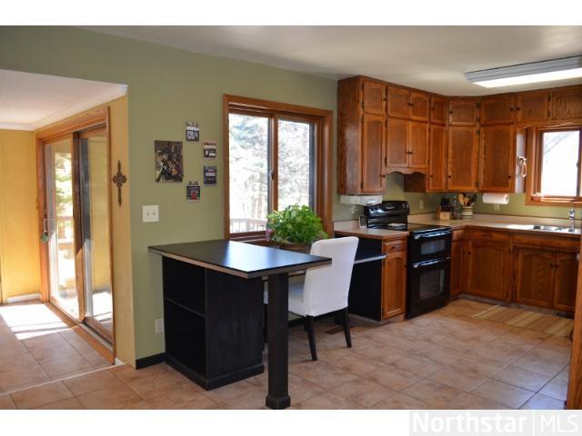 1414 Skyline Road Eagan, MN 55121 - Photo 6 of 18 Gallery Image 6
