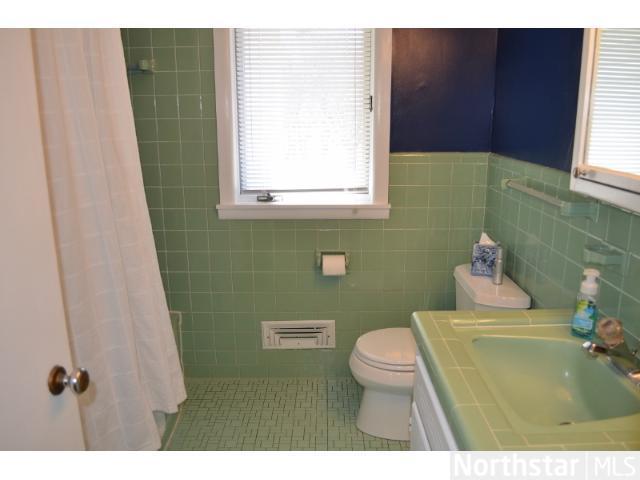 1414 Skyline Road Eagan, MN 55121 - Photo 8 of 18 Gallery Image 8