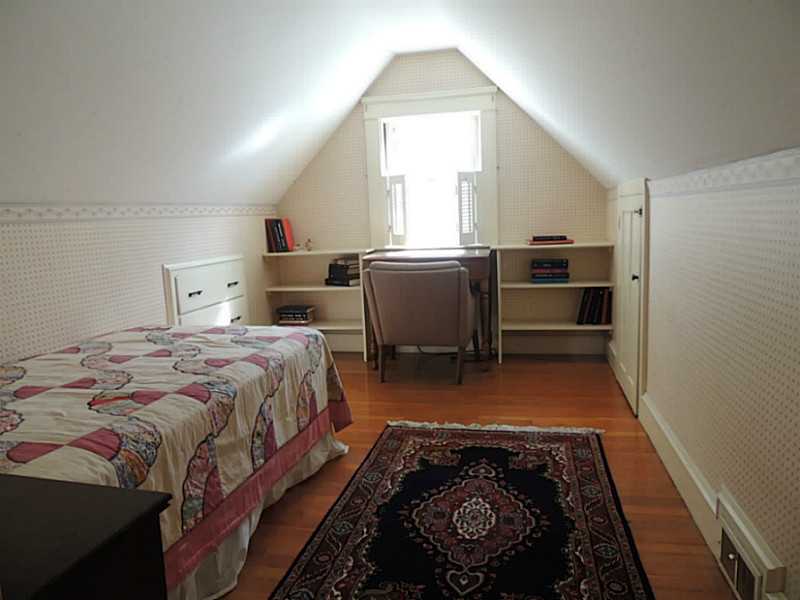 45 Aberdeen Road East Providence, RI 02915 - Photo 12 of 14 Bedroom. Bonus room on second floor used as a bedroom.