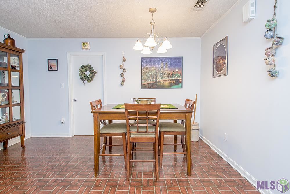 10843 Buddy Ellis Road Denham Springs, LA 70726 - Photo 12 of 26 Gallery Image 12