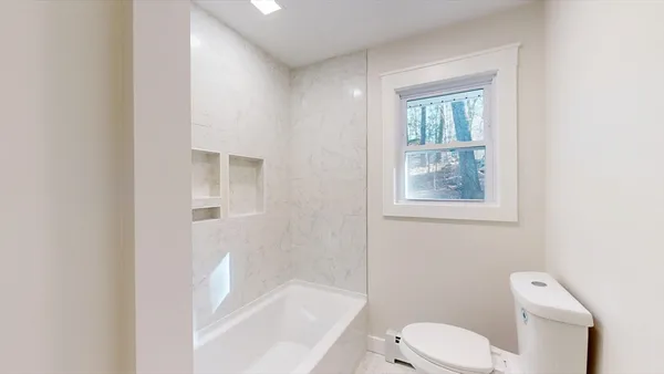 $615,000 | 7 Woodlawn Drive, Sturbridge, MA 01566