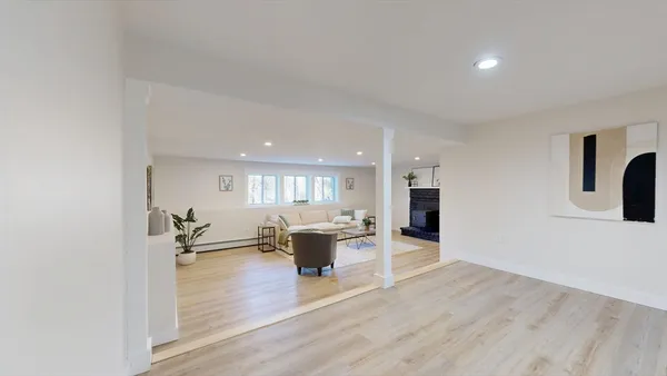 $615,000 | 7 Woodlawn Drive, Sturbridge, MA 01566