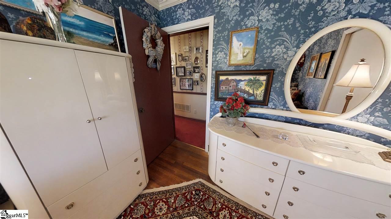265 Willis Road Taylors, SC 29687 - Photo 18 of 34