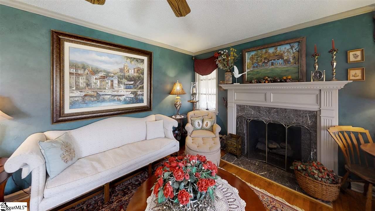265 Willis Road Taylors, SC 29687 - Photo 10 of 34
