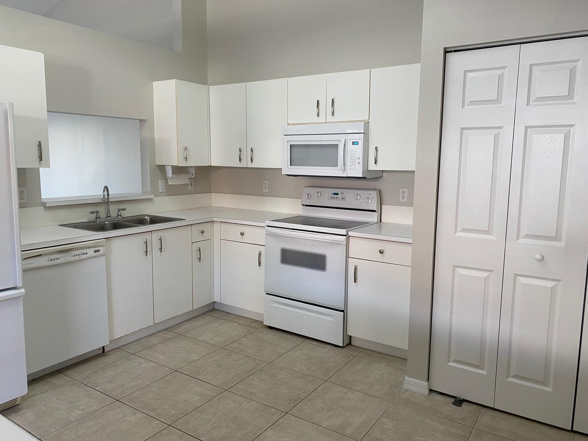 6114 Heliconia Road Delray Beach, FL 33484 - Photo 2 of 33 IMG_6335 (1)
