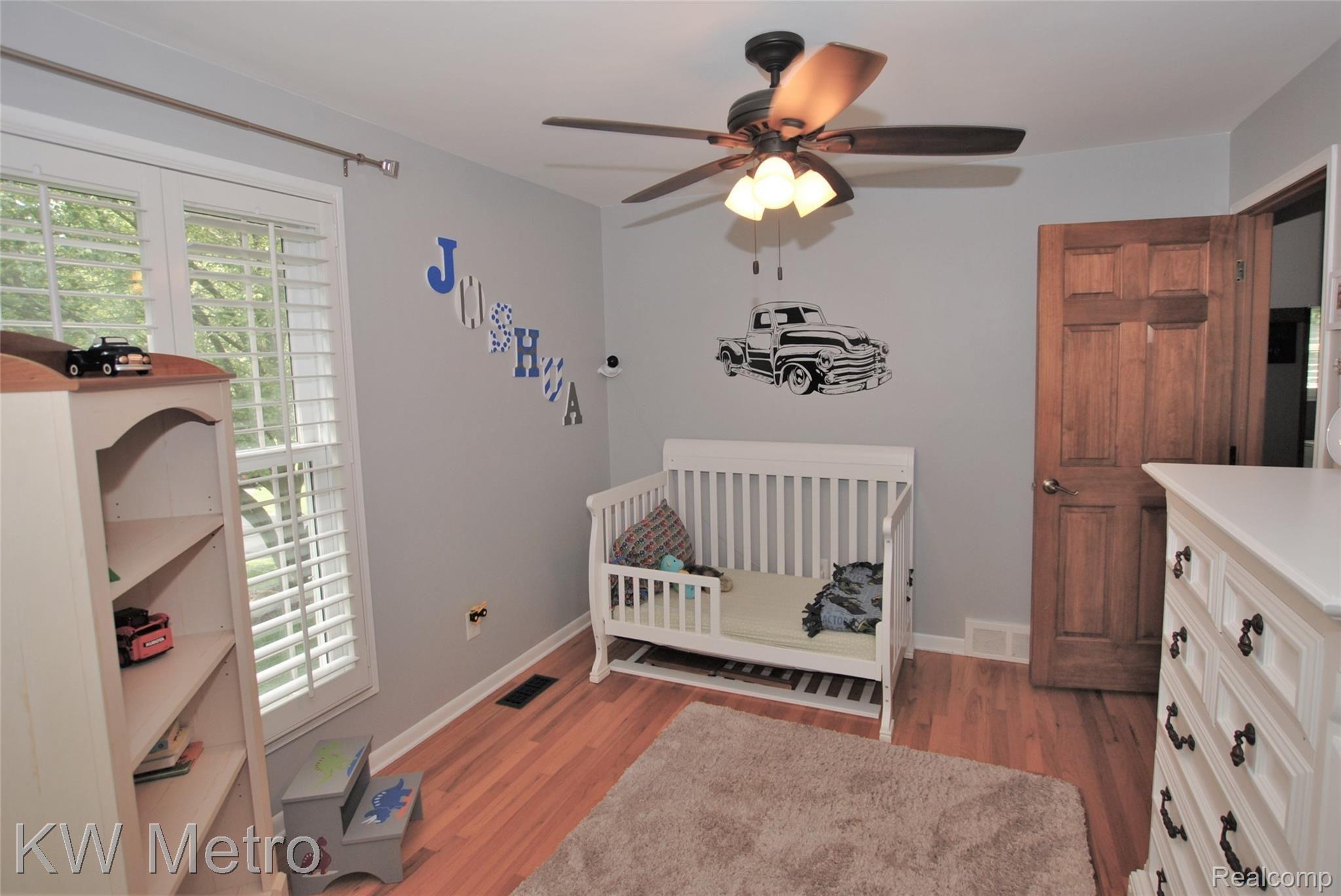 402 Millstone Court Rochester, MI 48309 - Photo 18 of 42 DSC_0032.JPG