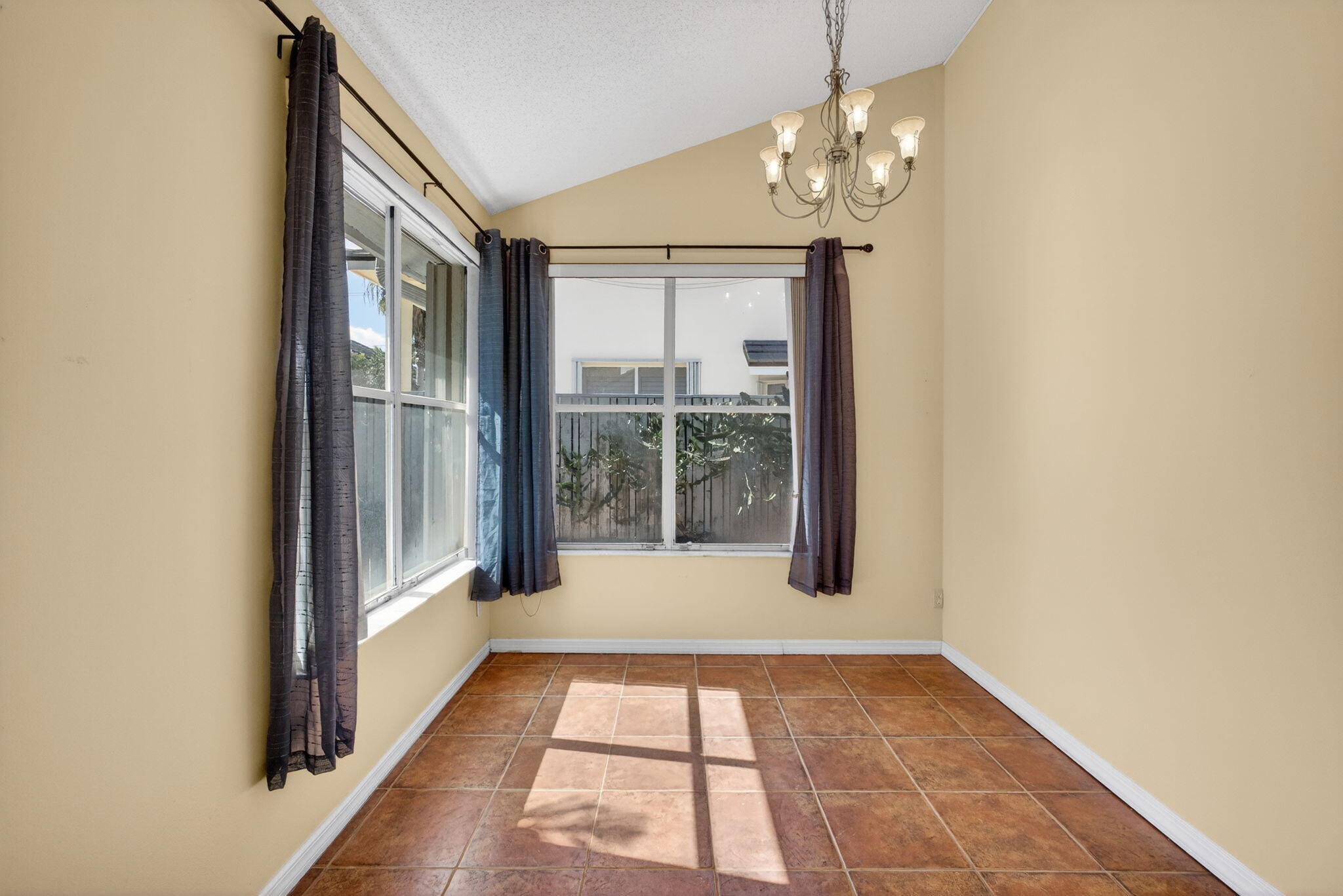 3057 Genoa Lane Jupiter, FL 33477 - Photo 17 of 55 25-web-or-mls-5D1A9801