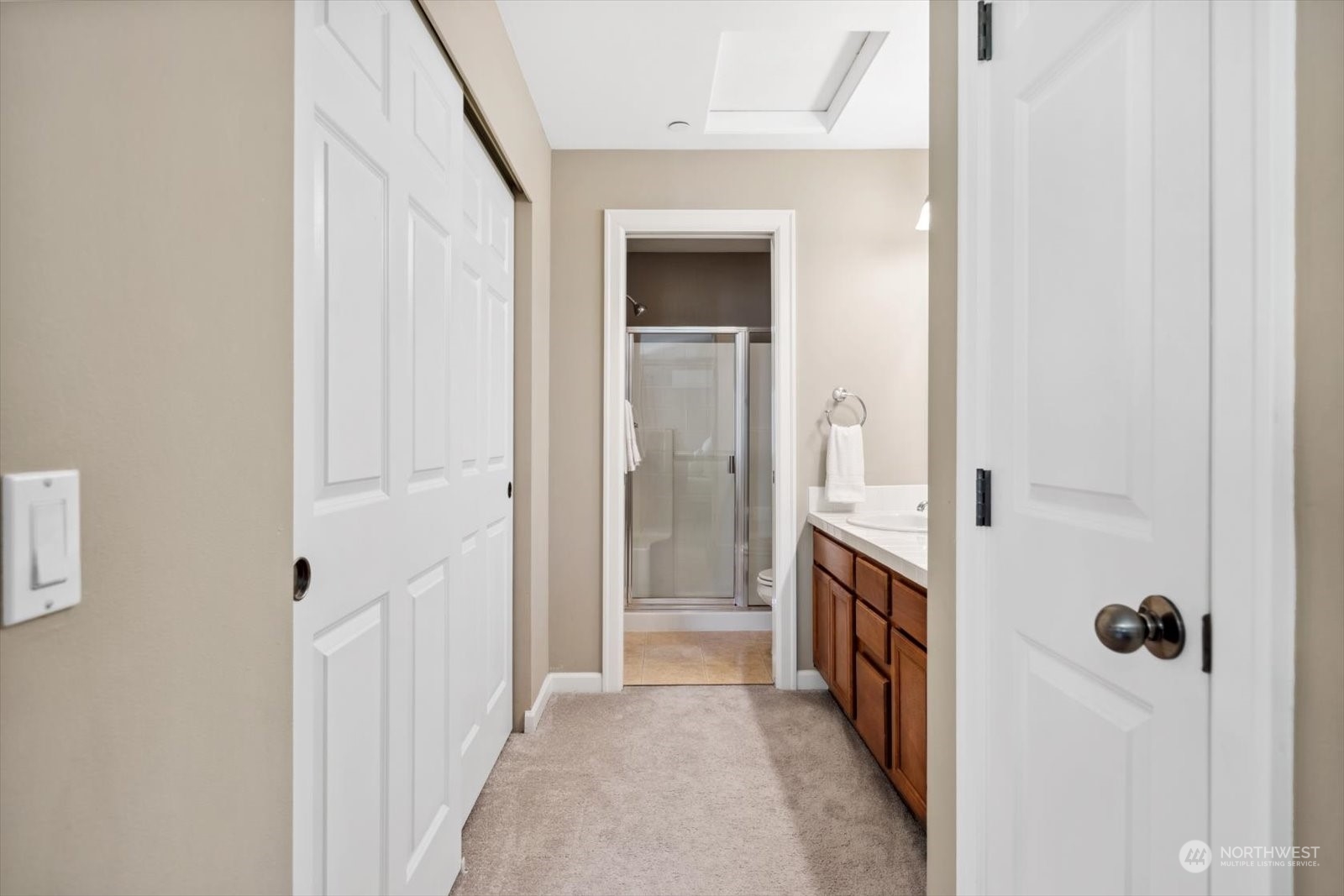 21220 11th Drive Southeast Bothell, WA 98021 - Photo 20 of 37 a hallway with wooden floor