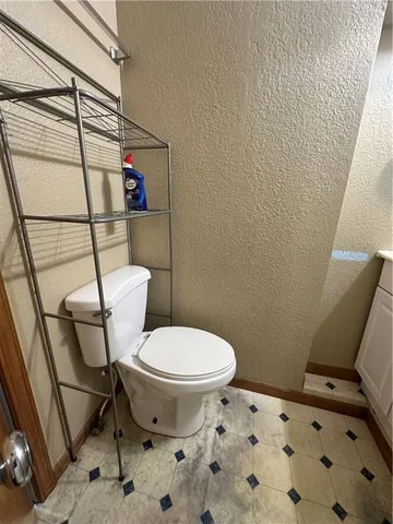 $75,000 | 1203 Locust Street, Pleasanton, KS 66075