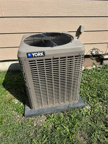 $75,000 | 1203 Locust Street, Pleasanton, KS 66075