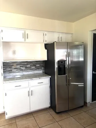 $1,300 | 1738 North C Avenue, Douglas, AZ 85607
