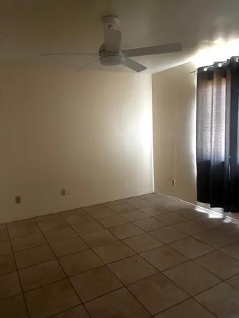 $1,300 | 1738 North C Avenue, Douglas, AZ 85607
