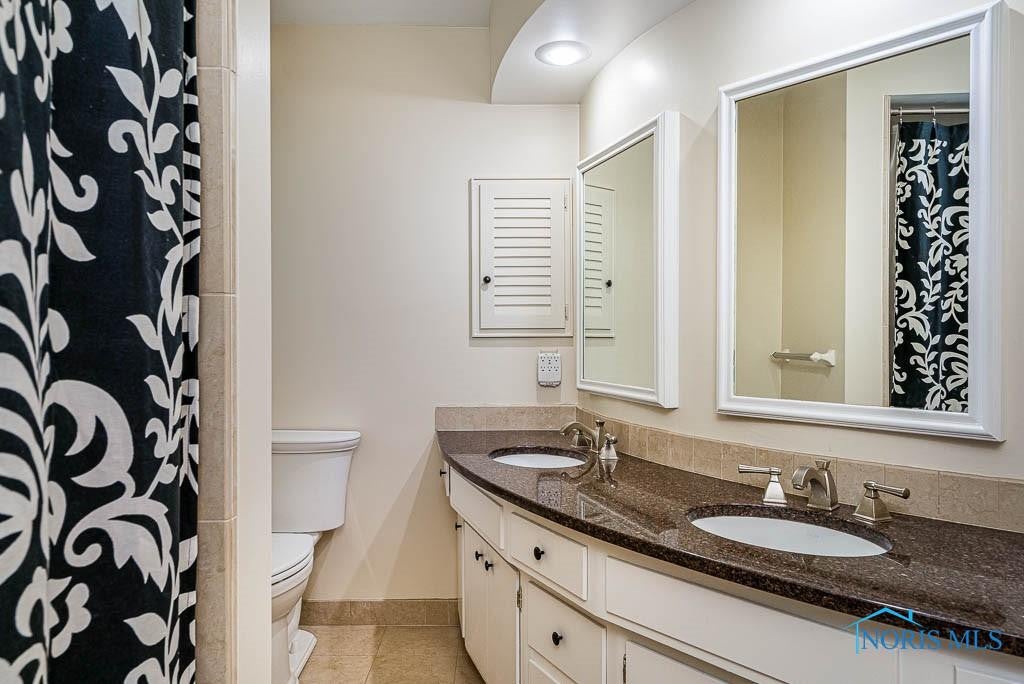 5357 Farmington Road Toledo, OH 43623 - Photo 26 of 37 Gallery Image 26