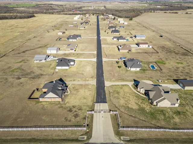 $435,000 | 184 Angus Court, Itasca, TX 76055